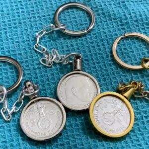 Hitler Era: Paul von Hindenburg - 2 Reichsmark Keychain