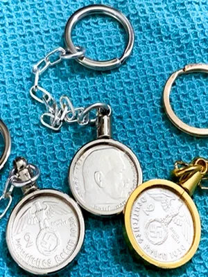 Hitler Era: Stunning Paul Von Hindenburg Reichsmark Year Keychain