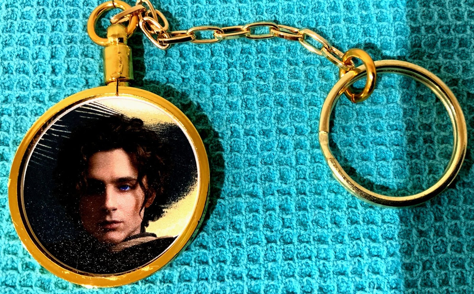 DUNE Blue Eyes Paul Atreides 1 oz Pure Silver Colorized Round Keychain - Image 3
