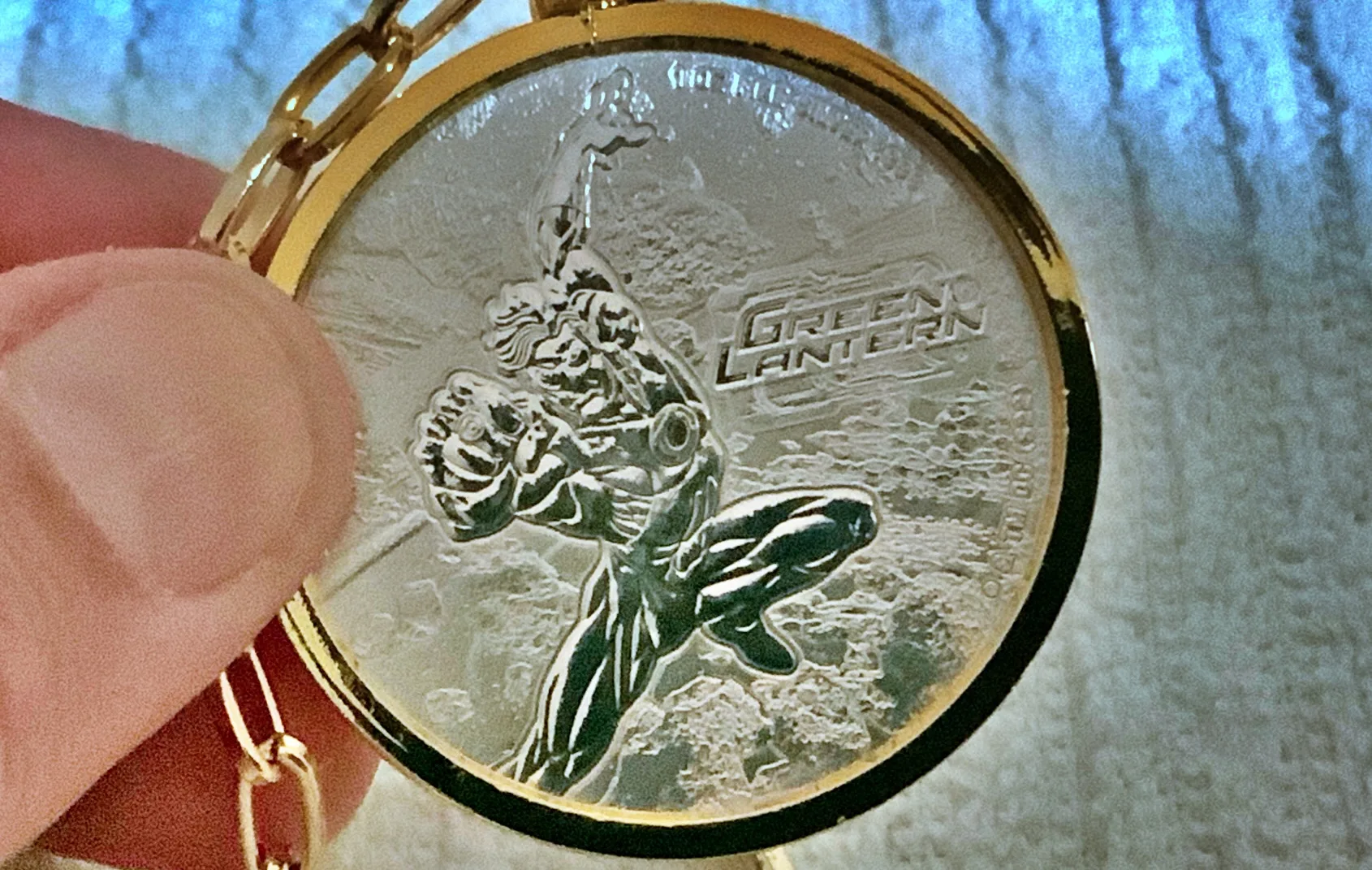 The Green Lantern (2023) 1 Oz. 0.999 Silver Ounce (BU) Coin Keychain - Image 4