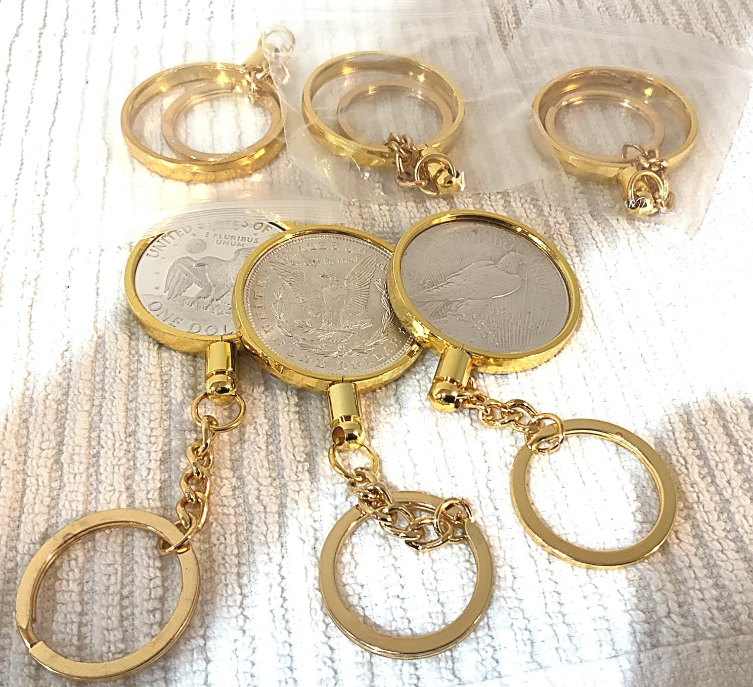 38MM BEZEL FITS Morgan, Peace, Ike Dollars For Coin Keychains (GOLD)