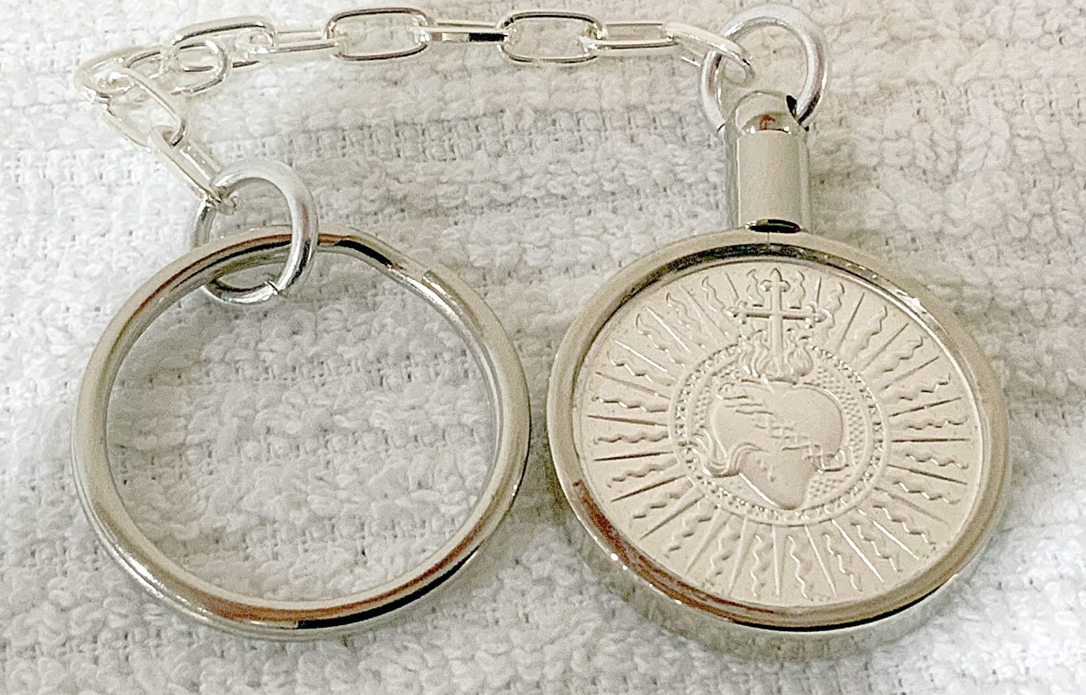 The Sacred Heart 1/2 Oz Silver Keychain - Image 2