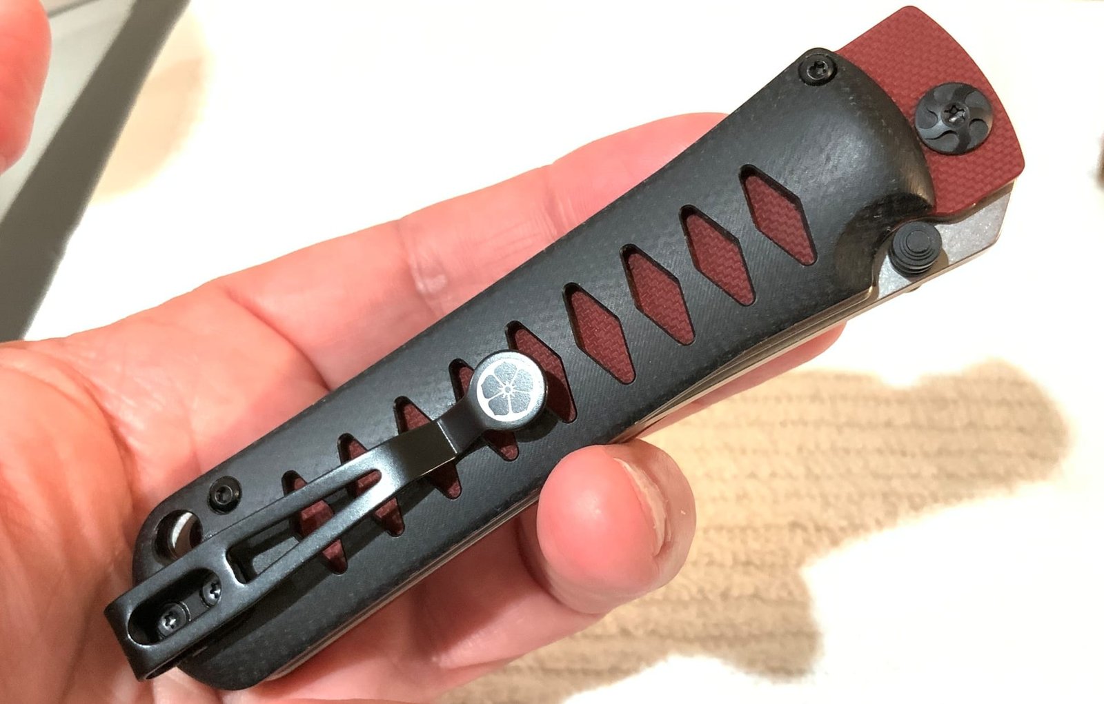 APOC Whisper II (Whisper Flip) Samurai Handle Traditional Clip D2 Steel Knife - Image 2