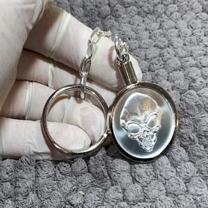 Intaglio Reserve Vault – ALIEN HEAD (30MM 1/2 Ounce) Pure Silver Keychain