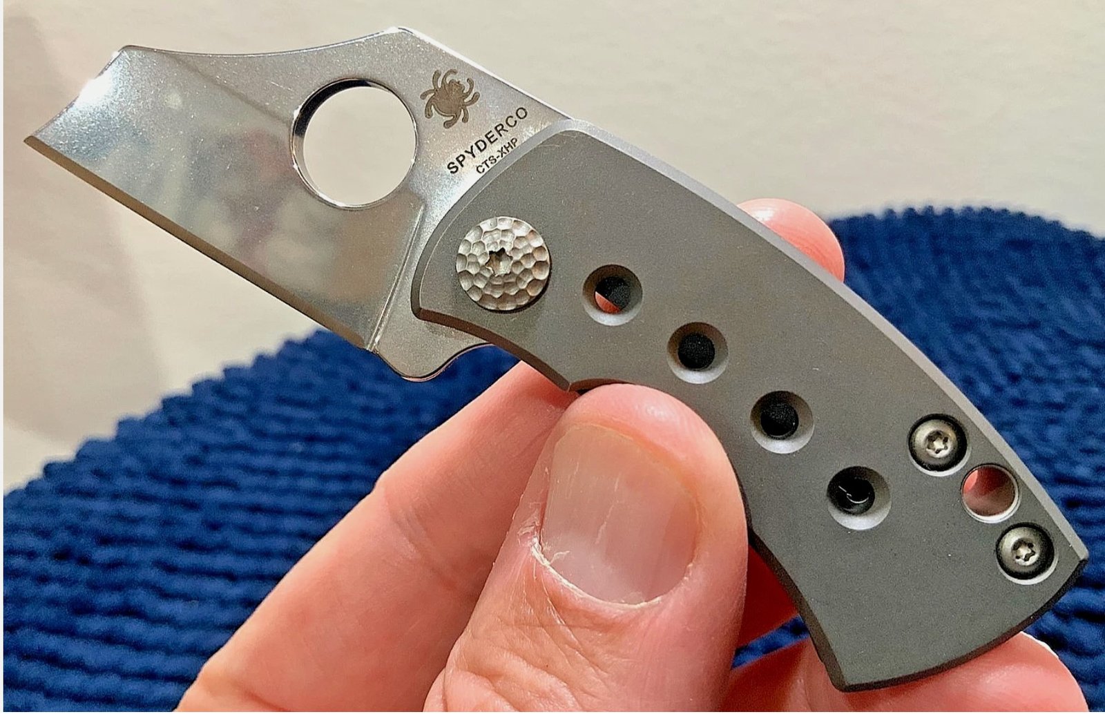 Spyderco McBee 5th Pocket Money Clip (C236TIP) *High-End Executive* KC Knife - Image 9