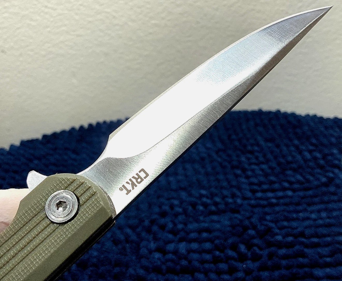 Kinetic (CRKT 3810) Smooth Flip Folder LCK+ Lightweight Large Lerch Design Knife - Image 10