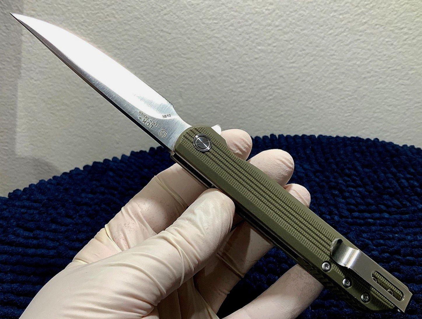 Kinetic (CRKT 3810) Smooth Flip Folder LCK+ Lightweight Large Lerch Design Knife - Image 9