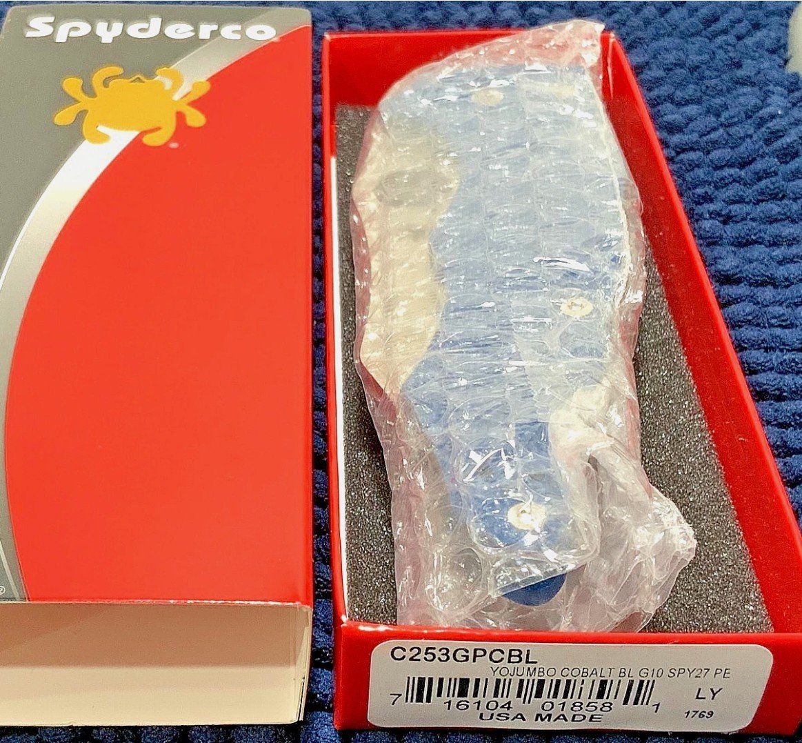 Spyderco YoJumbo Cobalt Blue (C253GPCBL) CPM SPY27 Wharncliffe Blade Folder - Image 9