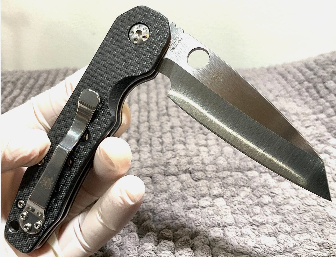 Spyderco Smock (C240CFP) Crucible CPM-S30V Sheepsfoot Blade Superior Knife - Image 7